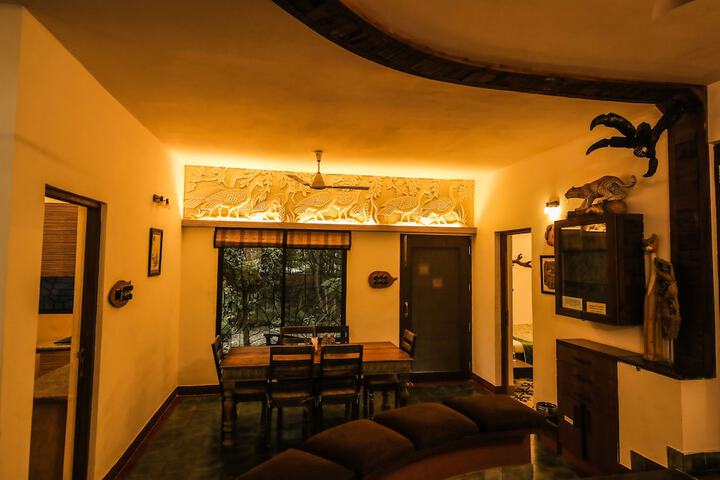 Hotel Interior 115 of 143