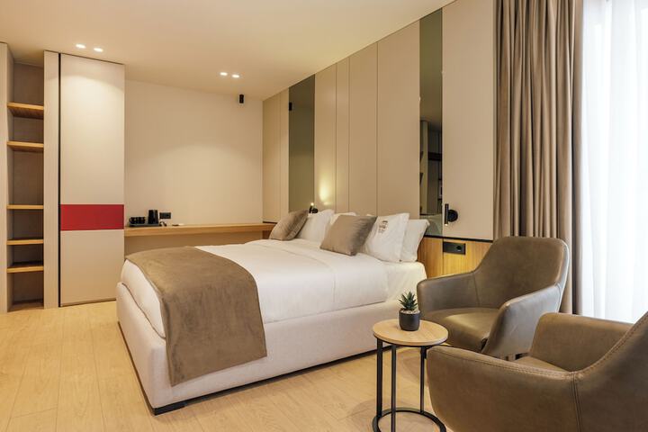 Room 25 of 73