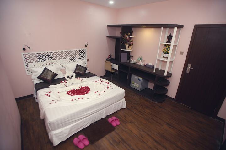 Room 15 of 21