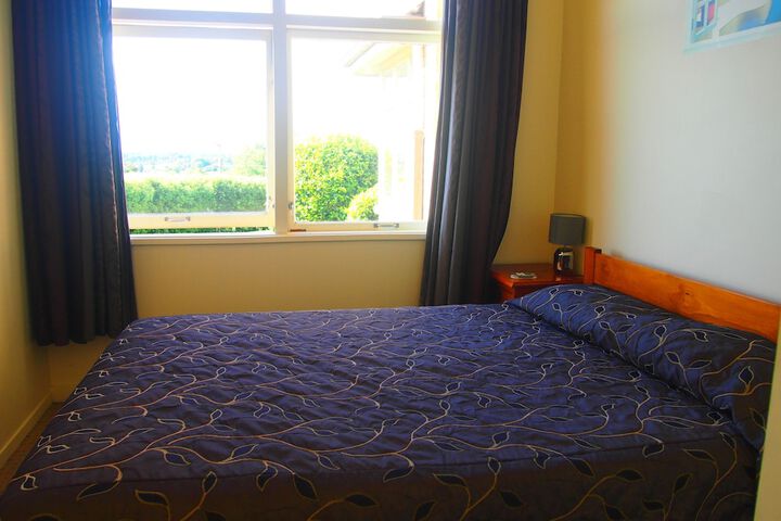 Room 12 of 69