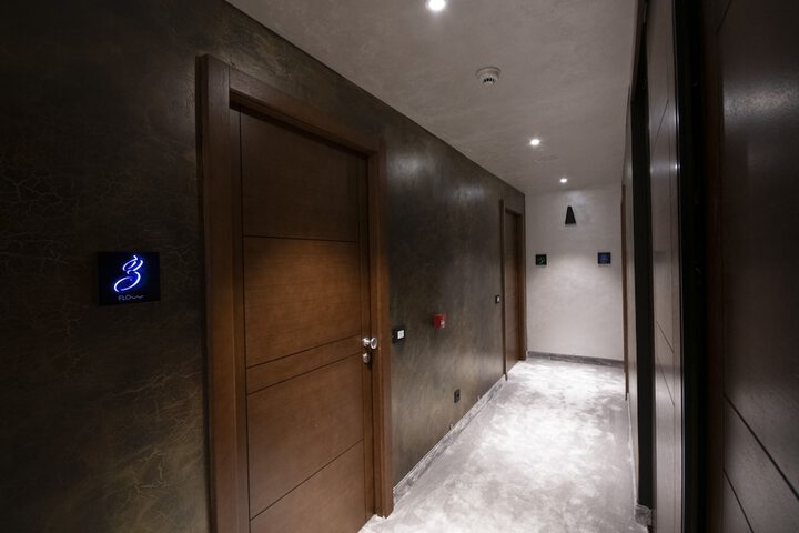 Ballroom/Hall 31 of 35