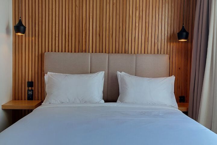 Room 49 of 84