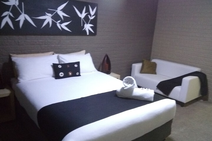 Room 30 of 117