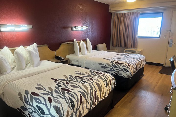 Deluxe 2 Double Beds (3 of 11)