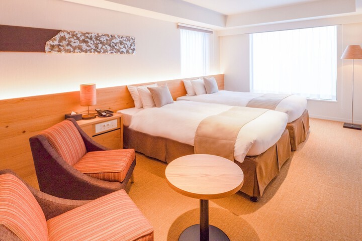 Room 32 of 95