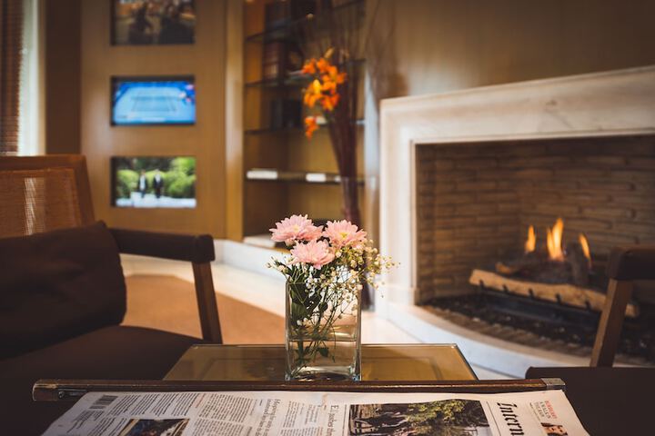 Hotel Lobby