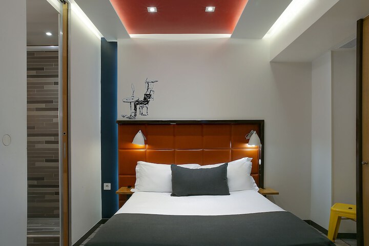Room 16 of 56