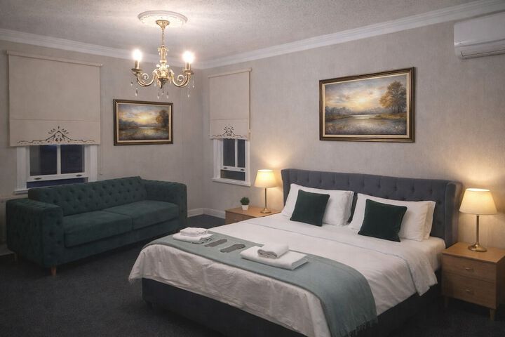 Room 17 of 75