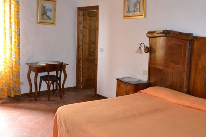 Room 12 of 41