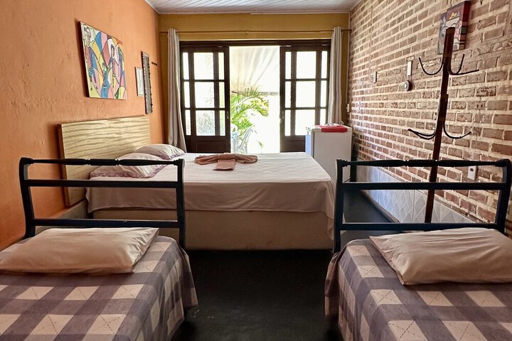 Room 5 of 47
