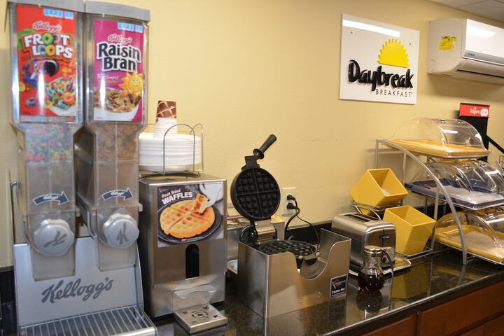 Food court