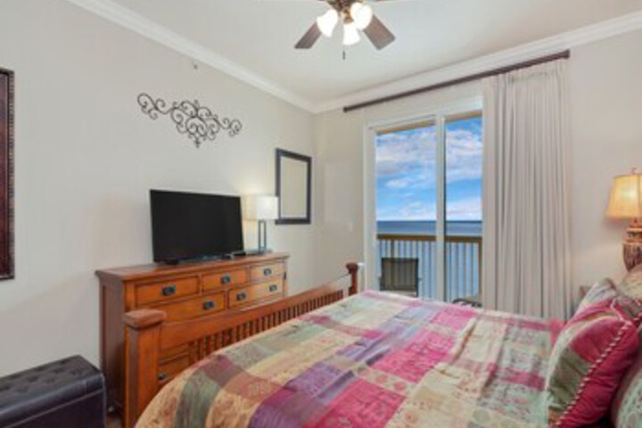 Room 104 of 109