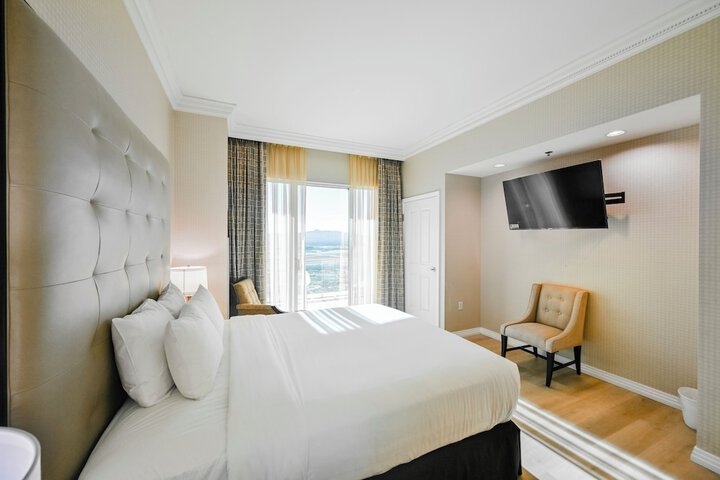 Room 55 of 438