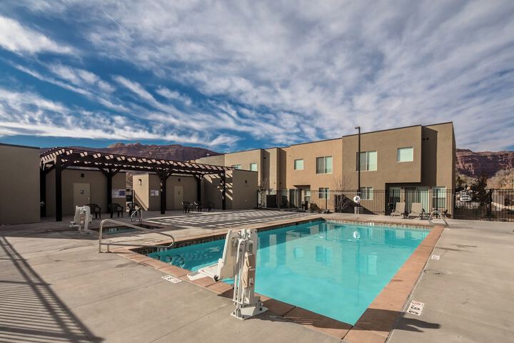 Pool 36 of 43