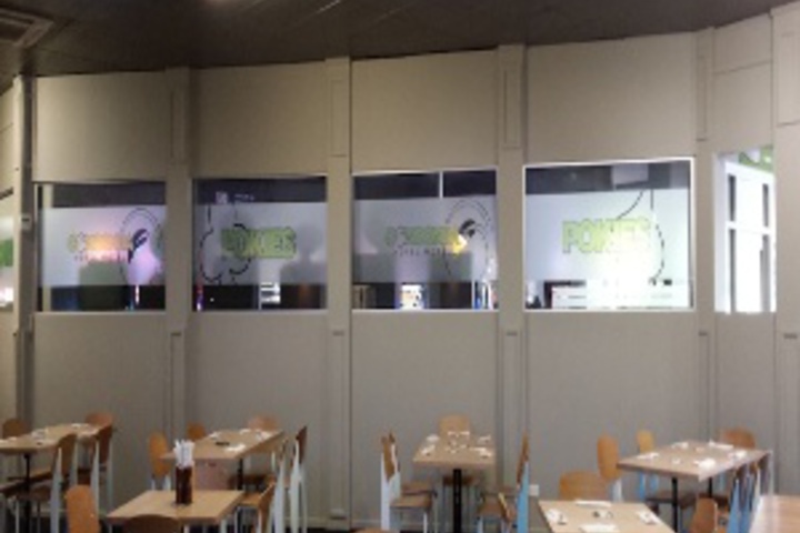 Dining 9 of 108