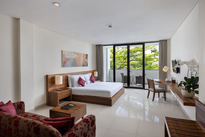 Room 5 of 60