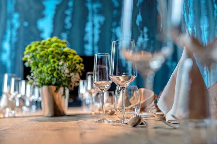 Dining 62 of 126