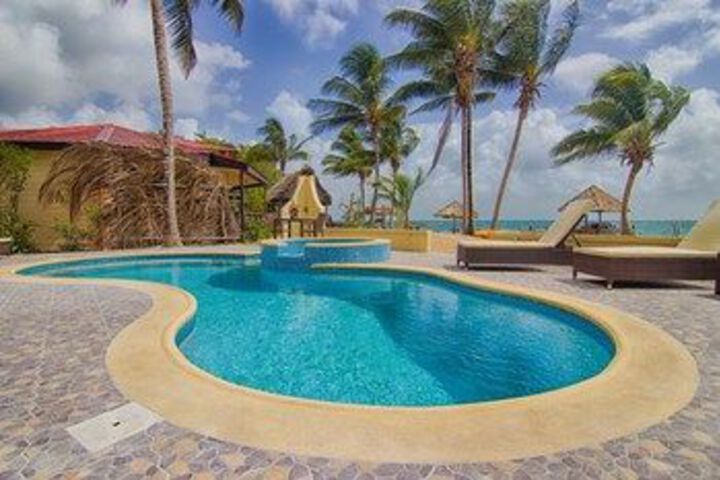 Beaches & Dreams Boutique Hotel