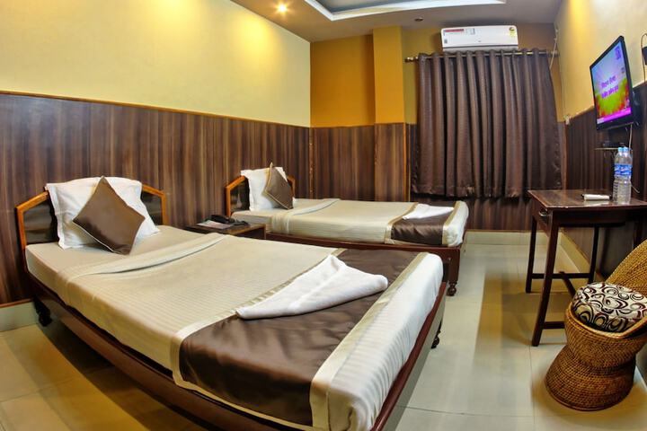 Room 16 of 33
