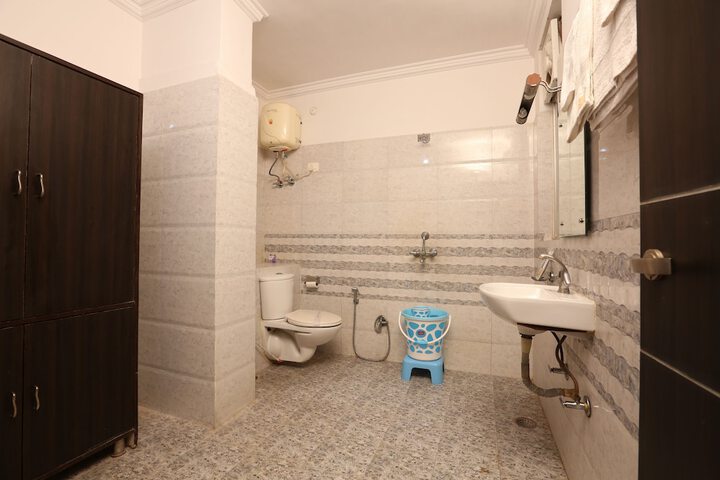 Room 40 of 61