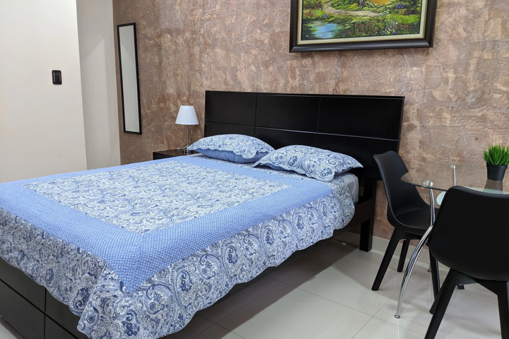 Hotel Suites Merlyn Aeropuerto