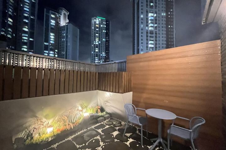 Room 40 of 59