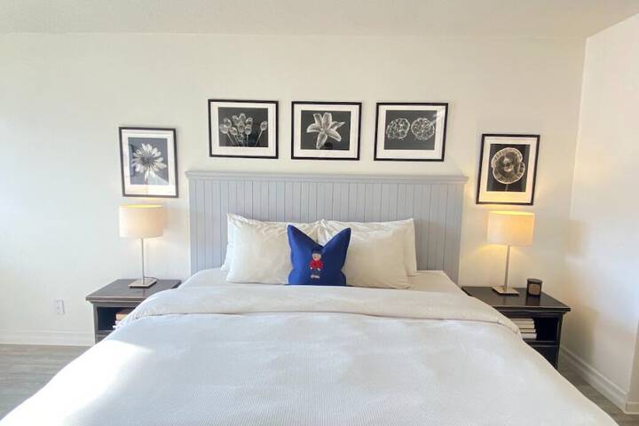 Room 28 of 60