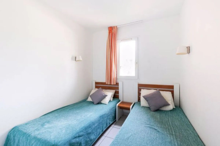 Room 3 of 19