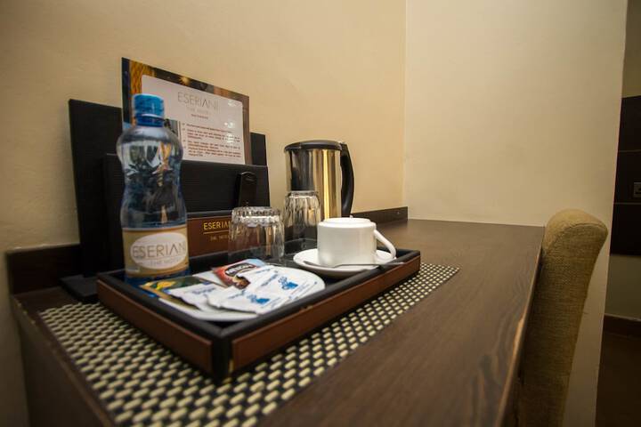 Breakfast/Coffee Service 21 of 45