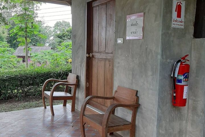 Room 107 of 172
