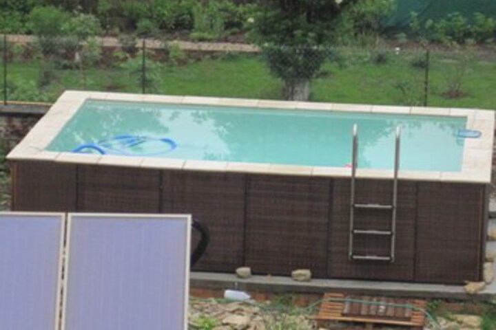Pool 7 of 10