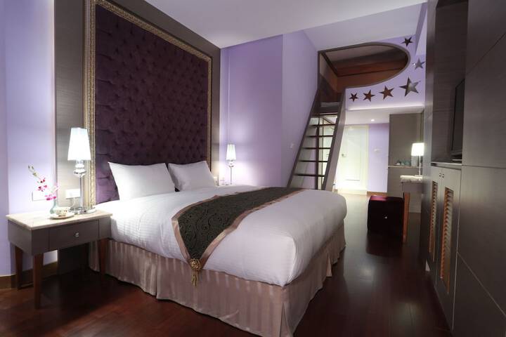 Room 30 of 56
