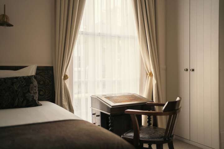 Room 79 of 209