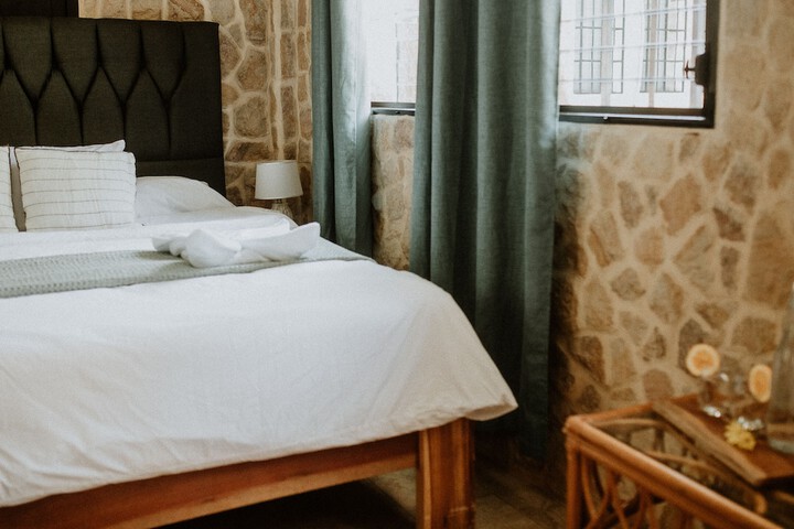 Room 58 of 169