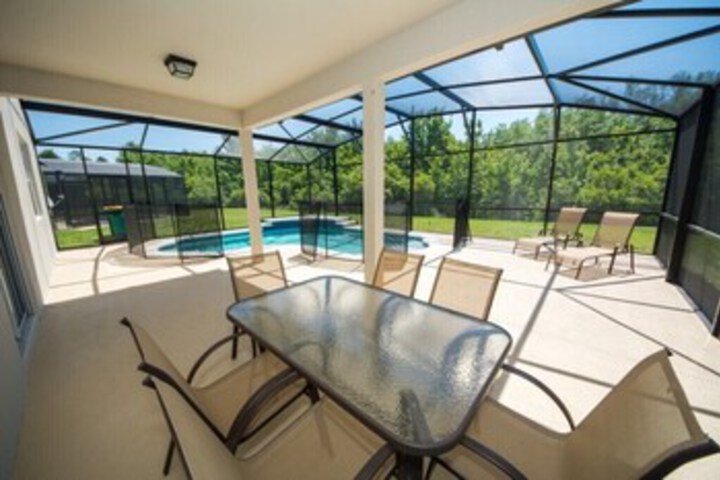 Terrace/Patio 2 of 33