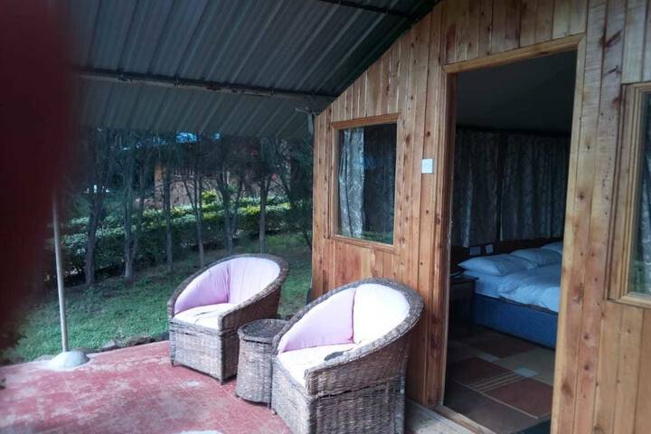 Room 6 of 53