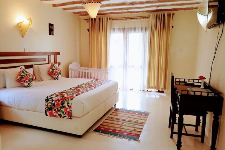 Room 5 of 38