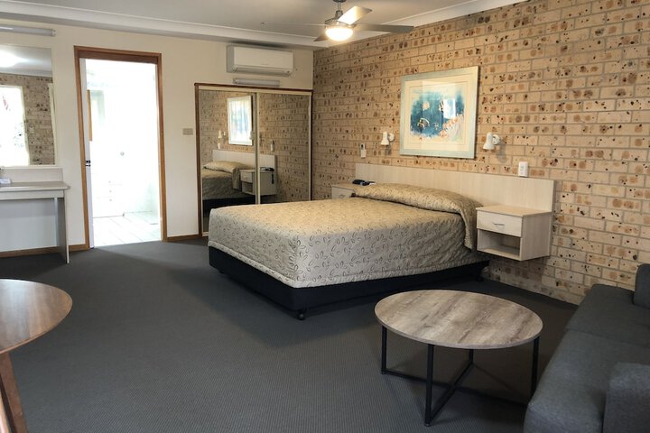 Room 19 of 45