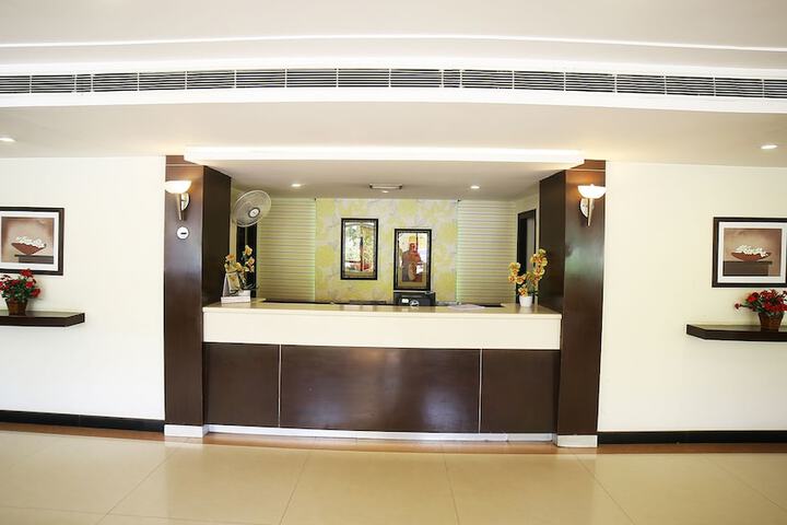Hotel Interior 6 of 32