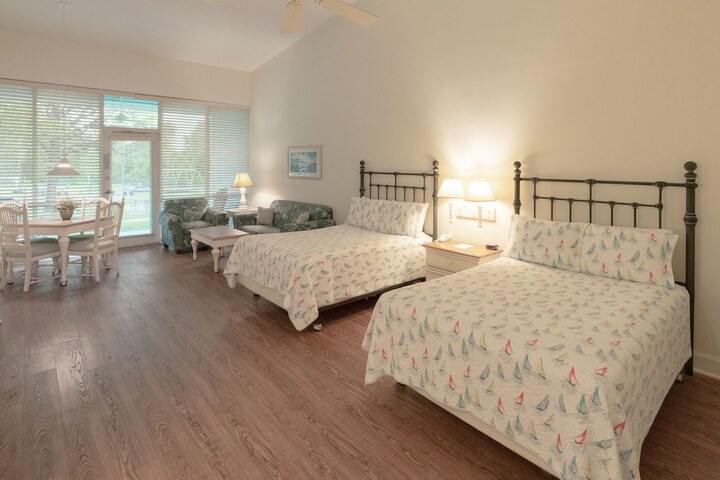 Room 5 of 21