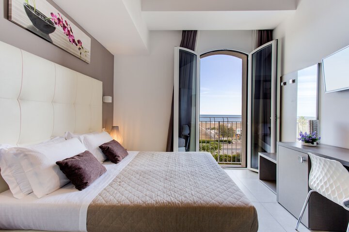 Room 20 of 63