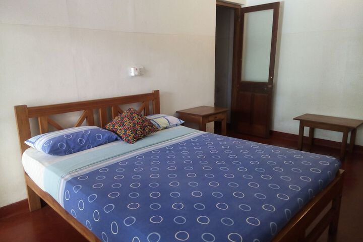 Room 9 of 51
