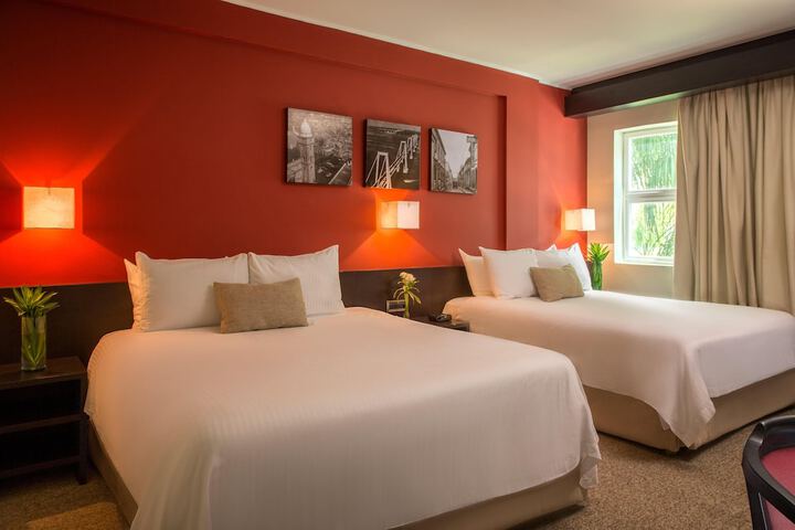 Room 8 of 27