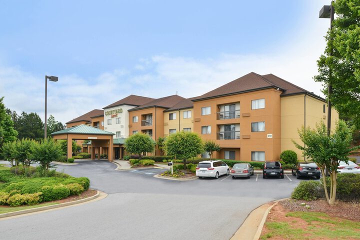 Courtyard Suwanee By Marriott - Suwanee Ga 310 Celebration 30024
