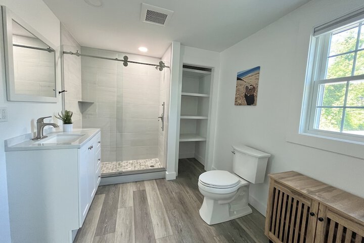 Clean Restrooms