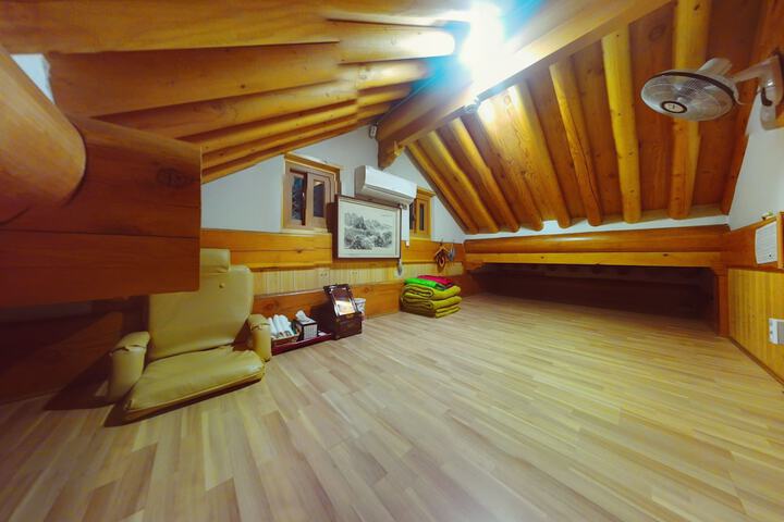 Room 13 of 57