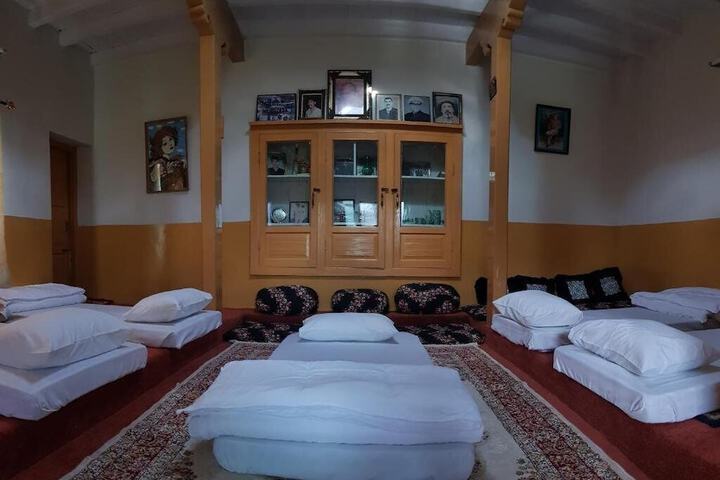 Room 3 of 5