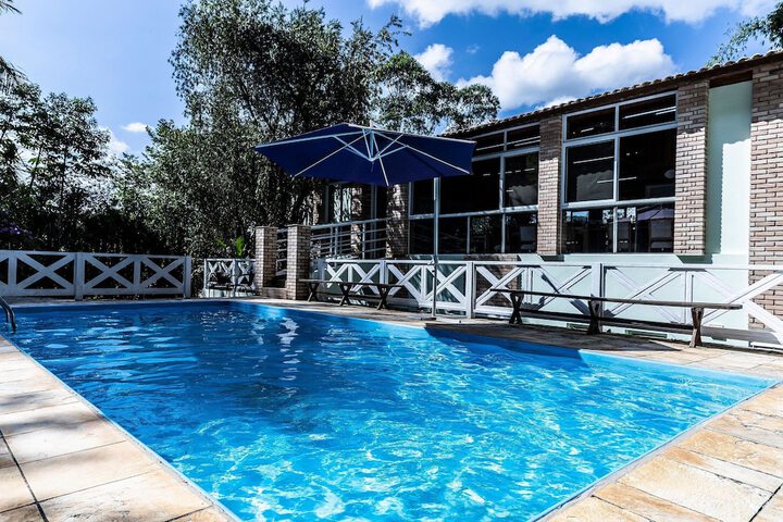 Chácara com Piscina a 40 min de SP in Mairiporã