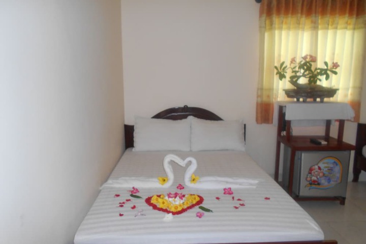 Room 8 of 39