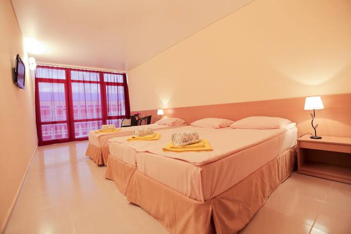 Room 27 of 49